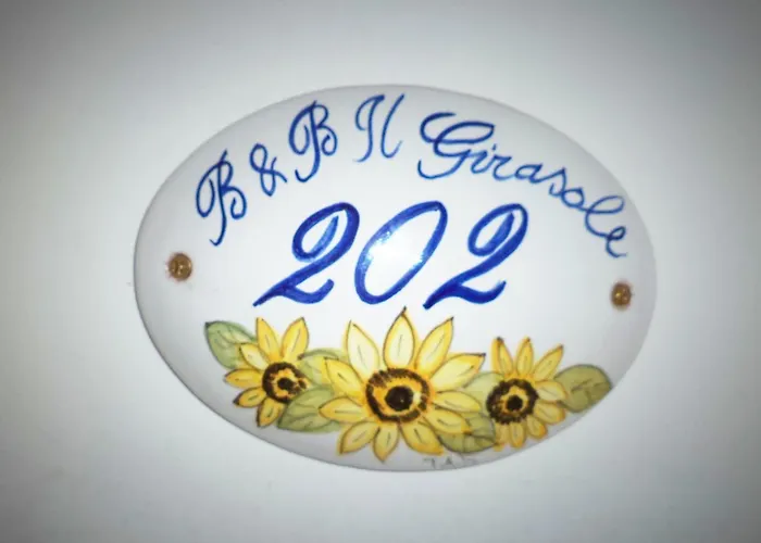 Il Girasole 住宿加早餐酒店 维博瓦伦蒂亚